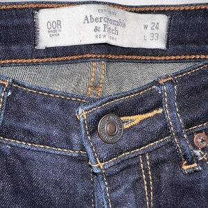 Abercrombie & Fitch woman’s Blue Jeans